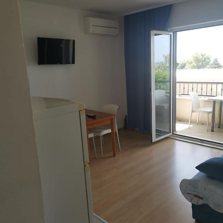 Apartment Nada Tučepi Екстериор снимка